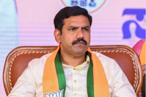 ರಾಜ್ಯ ಸರ್ಕಾರದ ಆರ್ಥಿಕತೆ ಹಳ್ಳ ಹಿಡಿದಿದೆ: ಸುಳ್ಳು ಹೇಳುವುದನ್ನು ಸಿಎಂ ನಿಲ್ಲಿಸಲಿ ಎಂದ ಬಿ.ವೈ. ವಿಜಯೇಂದ್ರ!