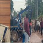 SIT ತನಿಖಾಧಿಕಾರಿಗಳ ಕಾರು ಅಪಘಾತ: ಎಸ್‌ಐಟಿ ಎಸ್ಪಿ ಸೈಮನ್ ಹಾಗೂ ಸಿಬ್ಬಂದಿಗೆ ಗಾಯ, ಆಸ್ಪತ್ರೆಗೆ ದಾಖಲು!