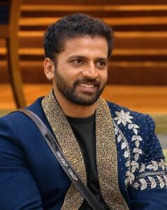 ರಿಯಾಲಿಟಿ ಶೋ ಮನೆಯಲ್ಲಿ ಬಿಗ್ ಶಾಕ್: ಎಮರ್ಜೆನ್ಸಿ ಎಕ್ಸಿಟ್ ಮೂಲಕ ದಿಢೀರ್ ಹೊರಬಂದ ತಾಂಡವ್!